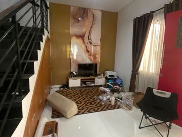Jual Rumah 2LT OVER KREDIT dkt Tol Brigif di Gandul Cinere Depok