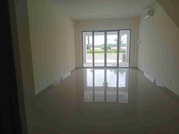 Disewakan Ruko Murah Gading Serpong Ruko Sorrento Grande East
