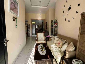 Rumah Hook Tengah di Purimas Residence
dekat Pelabuhan Batam Centre