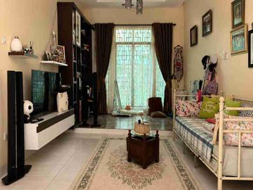 Rumah Hook Tengah di Purimas Residence
dekat Pelabuhan Batam Centre