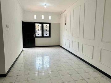 Dijual cepat & murah rumah di Taman Harapan Baru, Pejuang, Medan Satria, Bekasi Utara