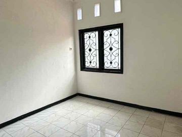 Dijual cepat & murah rumah di Taman Harapan Baru, Pejuang, Medan Satria, Bekasi Utara