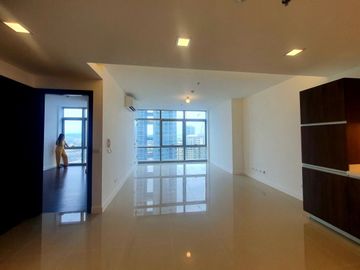 For Rent: Pet-friendly 1BR w/ Parking at West Gallery Place for only 85K/mo!