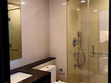 For Rent: Pet-friendly 1BR w/ Parking at West Gallery Place for only 85K/mo!
