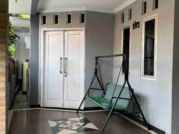 rumah 2 lantai siap huni jl pendidikan duren sawit jakarta timur