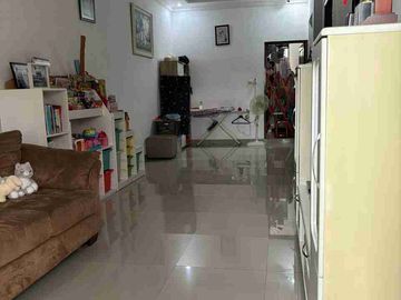 rumah 2 lantai siap huni jl pendidikan duren sawit jakarta timur