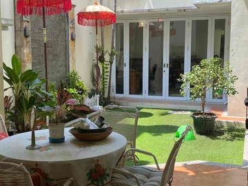 Rumah Mewah dan Luas di Raffles Hills Cibubur