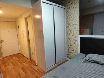 Sewa Apartemen Studio Furnished 28 m2 Tower MI Lt 23