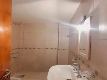 - MONOAMBIENTE A ESTRENAR EN EXCELENTE CONDICIONES