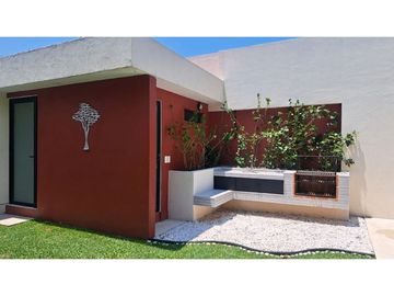 Casa en venta en Burgos Bugambilias, Temixco, con alberca inteligente, gran oportunidad