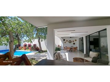 Casa en venta en Burgos Bugambilias, Temixco, con alberca inteligente, gran oportunidad