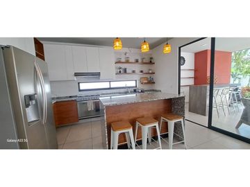 Casa en venta en Burgos Bugambilias, Temixco, con alberca inteligente, gran oportunidad