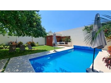 Casa en venta en Burgos Bugambilias, Temixco, con alberca inteligente, gran oportunidad
