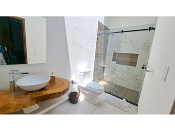 Casa en venta en Burgos Bugambilias, Temixco, con alberca inteligente, gran oportunidad