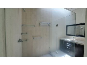Casa en venta en Burgos Bugambilias, Temixco, con alberca y jardín, buena ubicación