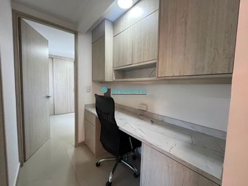 Se arrienda apartamento en el sector de San German cód. 4692