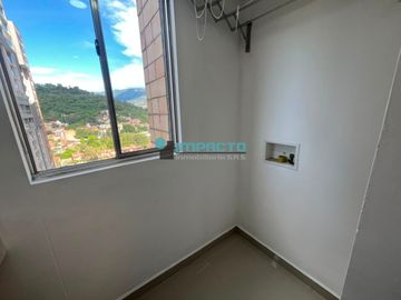 Se arrienda apartamento en el sector de San German cód. 4692