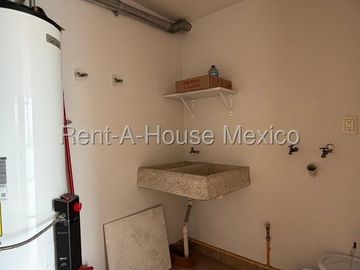 Departamento en Renta en Miguel Hidalgo, Colonia Anáhuac