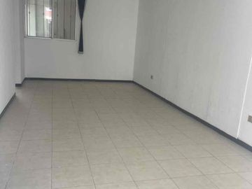 SE VENDE CASA DE TRES RECÁMARAS AL SUR DE LA CIUDAD, COLONIA SNTE, EN PUEBLA  | Todos los Créditos | $1,370,000