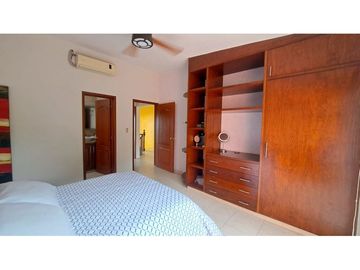 Casa en venta en Condominio Los Pueblitos, Temixco, amueblada, con alberca y jardín