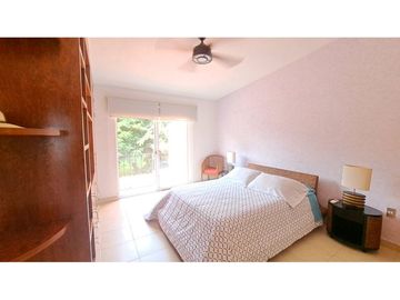 Casa en venta en Condominio Los Pueblitos, Temixco, amueblada, con alberca y jardín