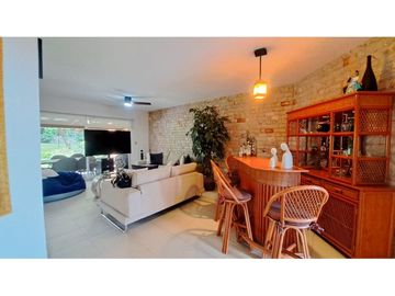 Casa en venta en Condominio Los Pueblitos, Temixco, amueblada, con alberca y jardín
