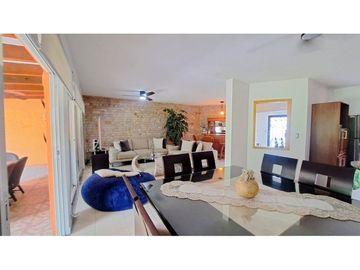 Casa en venta en Condominio Los Pueblitos, Temixco, amueblada, con alberca y jardín