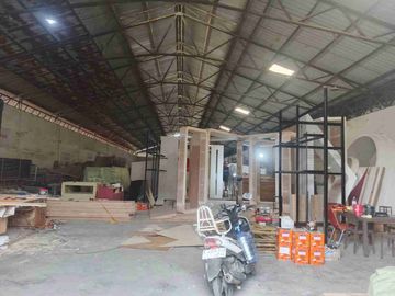 Disewakan gudang cakung banyak stok variasi luas