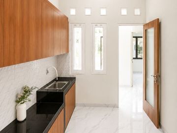 Rumah Baru INDUSTRIAL MINIMALIS HOUSE di Karawaci Residence