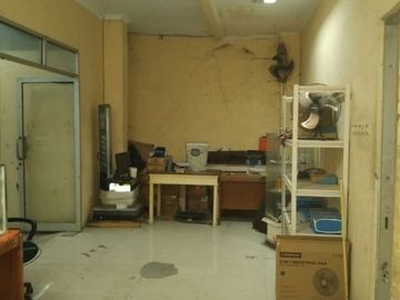 Dijual Gudang 2 Lantai HGB Bisa Nego di Mutiara Kosambi 1 Dadap Tangerang