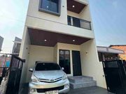 Dijual Rumah Baru 2 Lantai lokasi dekat Graha Raya Bintaro Tangerang