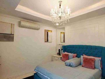 Rumah American Style di  Villa Shangri-la Garden dekat Sekupang Batam