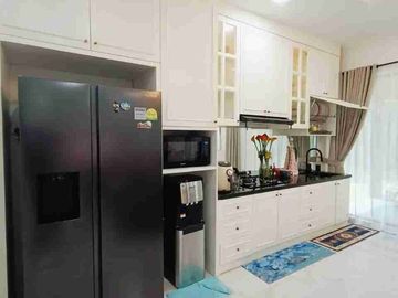Rumah American Style di  Villa Shangri-la Garden dekat Sekupang Batam