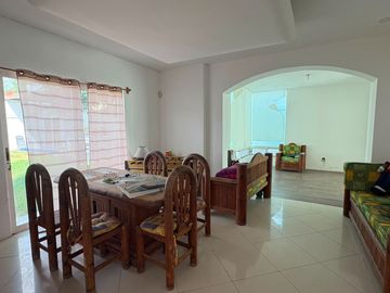 CASA EN VENTA EN PORTAL DEL NORTE, ZUAZUA