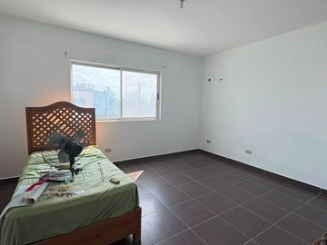 CASA EN VENTA EN PORTAL DEL NORTE, ZUAZUA