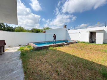 CASA EN VENTA EN PORTAL DEL NORTE, ZUAZUA