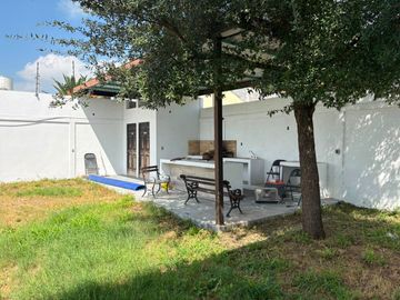 CASA EN VENTA EN PORTAL DEL NORTE, ZUAZUA