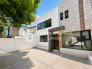 CASA EN VENTA, CD. SATÉLITE, CIRCUITO DIPLOMATICOS