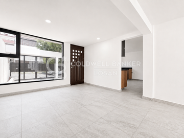 CASA EN VENTA, CD. SATÉLITE, CIRCUITO DIPLOMATICOS