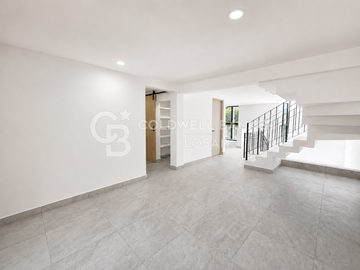 CASA EN VENTA, CD. SATÉLITE, CIRCUITO DIPLOMATICOS