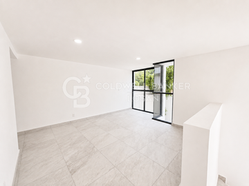 CASA EN VENTA, CD. SATÉLITE, CIRCUITO DIPLOMATICOS