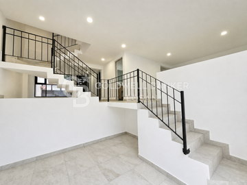 CASA EN VENTA, CD. SATÉLITE, CIRCUITO DIPLOMATICOS