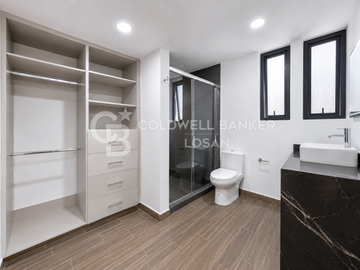 CASA EN VENTA, CD. SATÉLITE, CIRCUITO DIPLOMATICOS