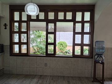 CASA DE 4 RECAMARAS BUGAMBILIAS PRIMERA SECCIÓN