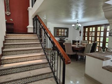 CASA DE 4 RECAMARAS BUGAMBILIAS PRIMERA SECCIÓN