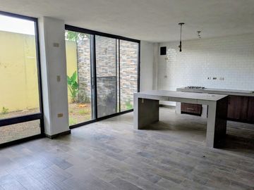CASA EN VENTA EN COLINAS DE SAN JERÓNIMO, MONTERREY