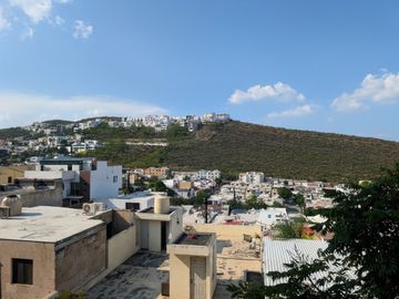 CASA EN VENTA EN COLINAS DE SAN JERÓNIMO, MONTERREY