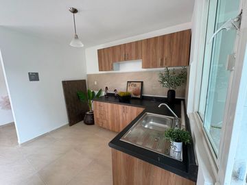 Casa en Venta Modelo Oro a Estrenar de Tres Habitaciones por Carr. Matehuala