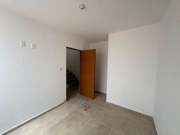 Casa en Venta Modelo Selva a Estrenar de Tres Habitaciones por Carr. Matehuala