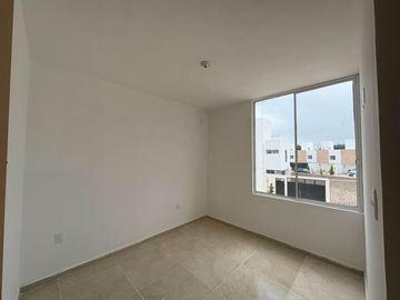 Casa en Venta Modelo Selva a Estrenar de Tres Habitaciones por Carr. Matehuala